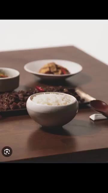 끓기 시작하면 중약불로 줄여 뚜껑을 덮고 40분 정도 푹 익힙니다. — 매콤달콤 소갈비찜 레시피