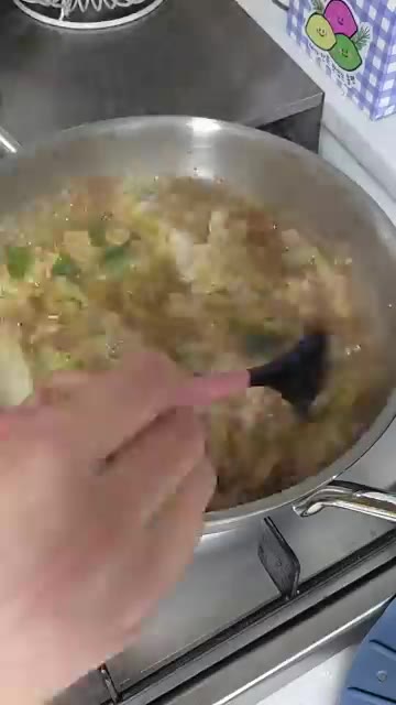 맛있는 들깨배추된장국 완성! — 들깨배추된장국 (Perilla Cabbage Soybean Paste Soup)