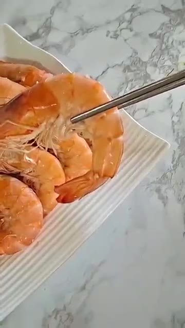 뒤집어서 3분간 익힙니다. — 소금 대하구이 레시피 냄비 흰다리새우 굽는법 시간