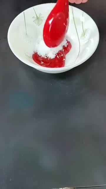 볼에 케첩, 설탕 2큰술, 진간장 2큰술, 물 2큰술을 넣고 잘 섞… — 밥 한 공기 뚝딱 비우는 단짠단짠 달걀 요리 꿀팁✨