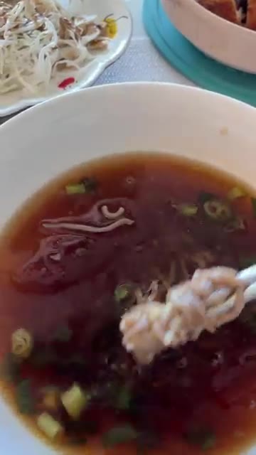 모밀을 육수에 말아 맛있게 먹습니다. — 집밥 모밀 돈까스 정식