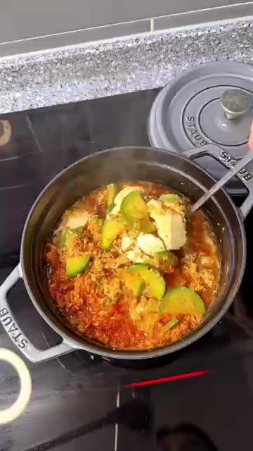 순두부 명란찌개가 완성되었습니다. — 10분 완성! 순두부 명란찌개