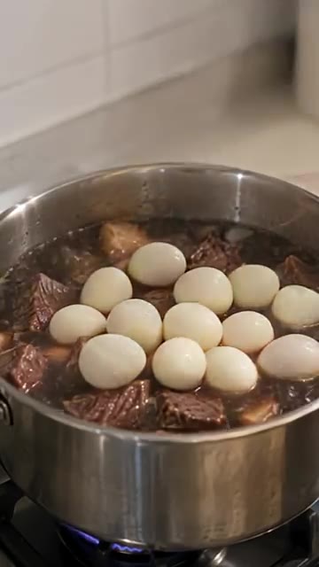 불을 끄고 30분간 그대로 두어 맛이 배도록 한다. — 아이들이 밥 세 공기 비운 장조림