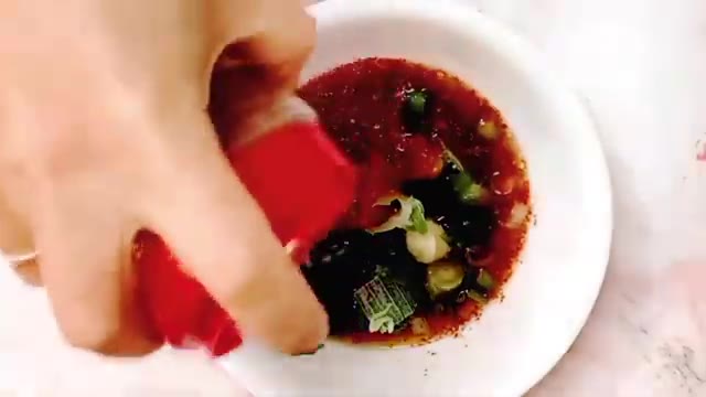 다진 마늘 1t, 고추장 1t, 고춧가루 1T, 올리고당 1T를 넣… — 에어프라이어 양념 새송이버섯구이 만들기