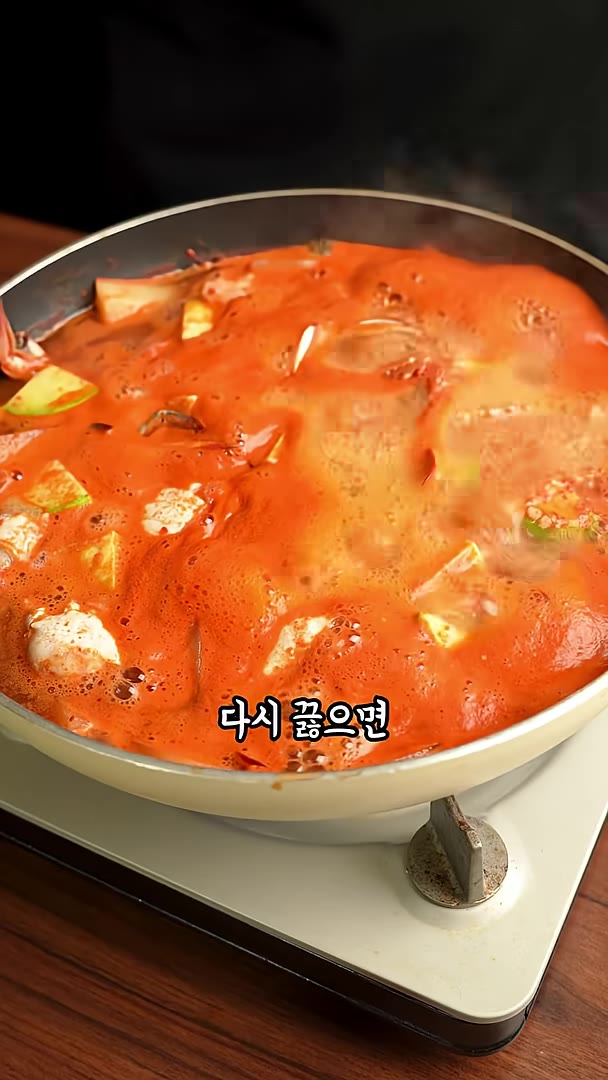 애호박도 썰어서 — 얼큰하고 시원한 인생 꽃게탕 만들기!🦀